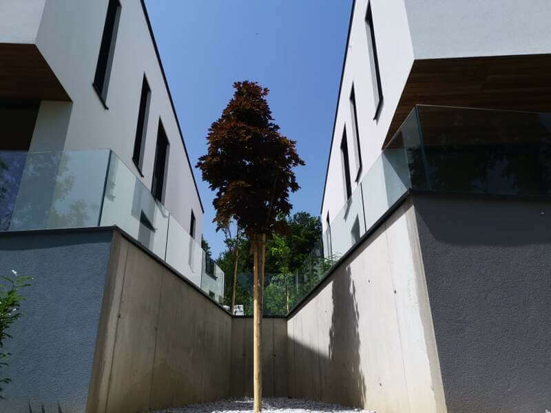 steklena ograja in njene prednosti
